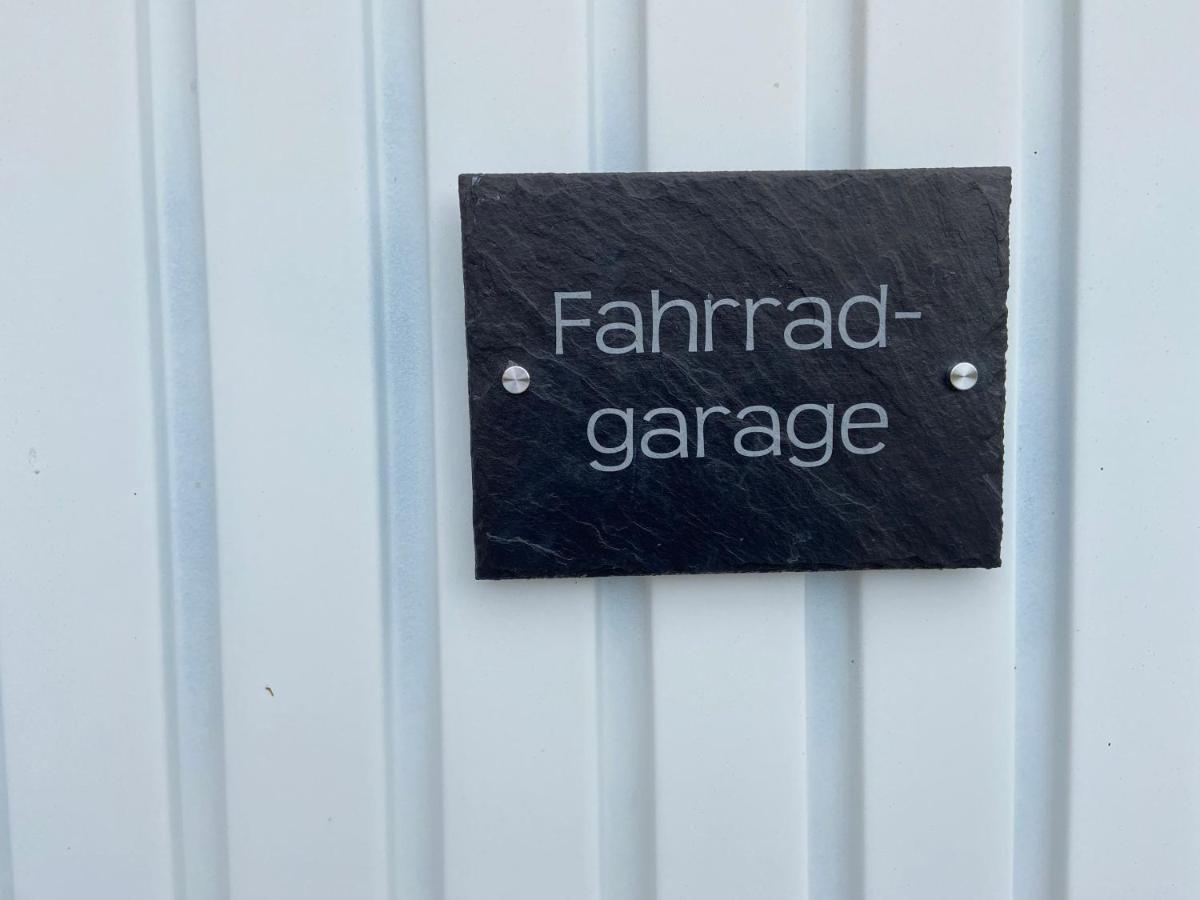 Gelbes Haus Seenland Ferienwohnungen Xl Elsterheide Dış mekan fotoğraf