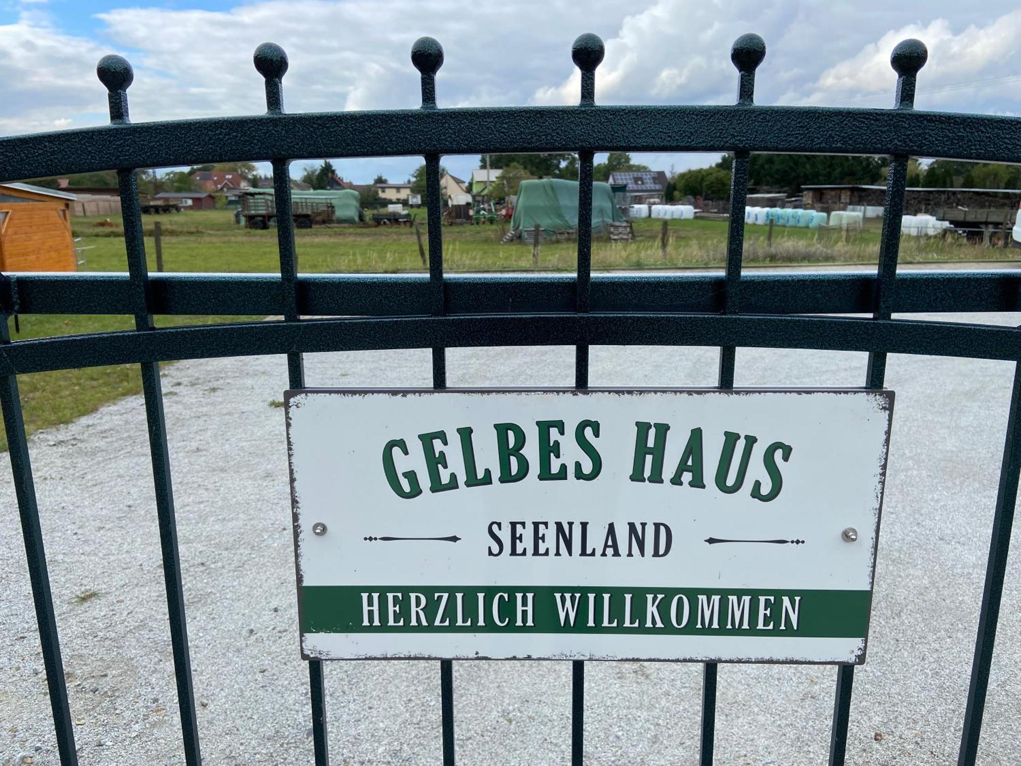 Gelbes Haus Seenland Ferienwohnungen Xl Elsterheide Dış mekan fotoğraf