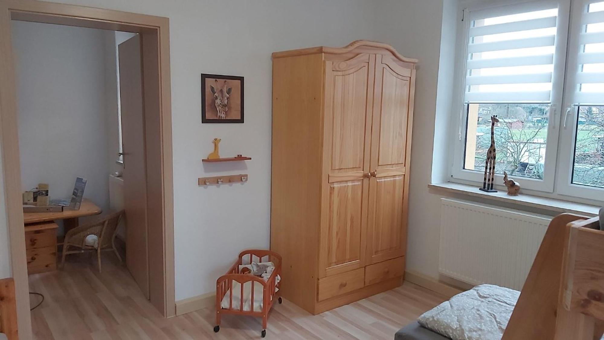 Gelbes Haus Seenland Ferienwohnungen Xl Elsterheide Oda fotoğraf